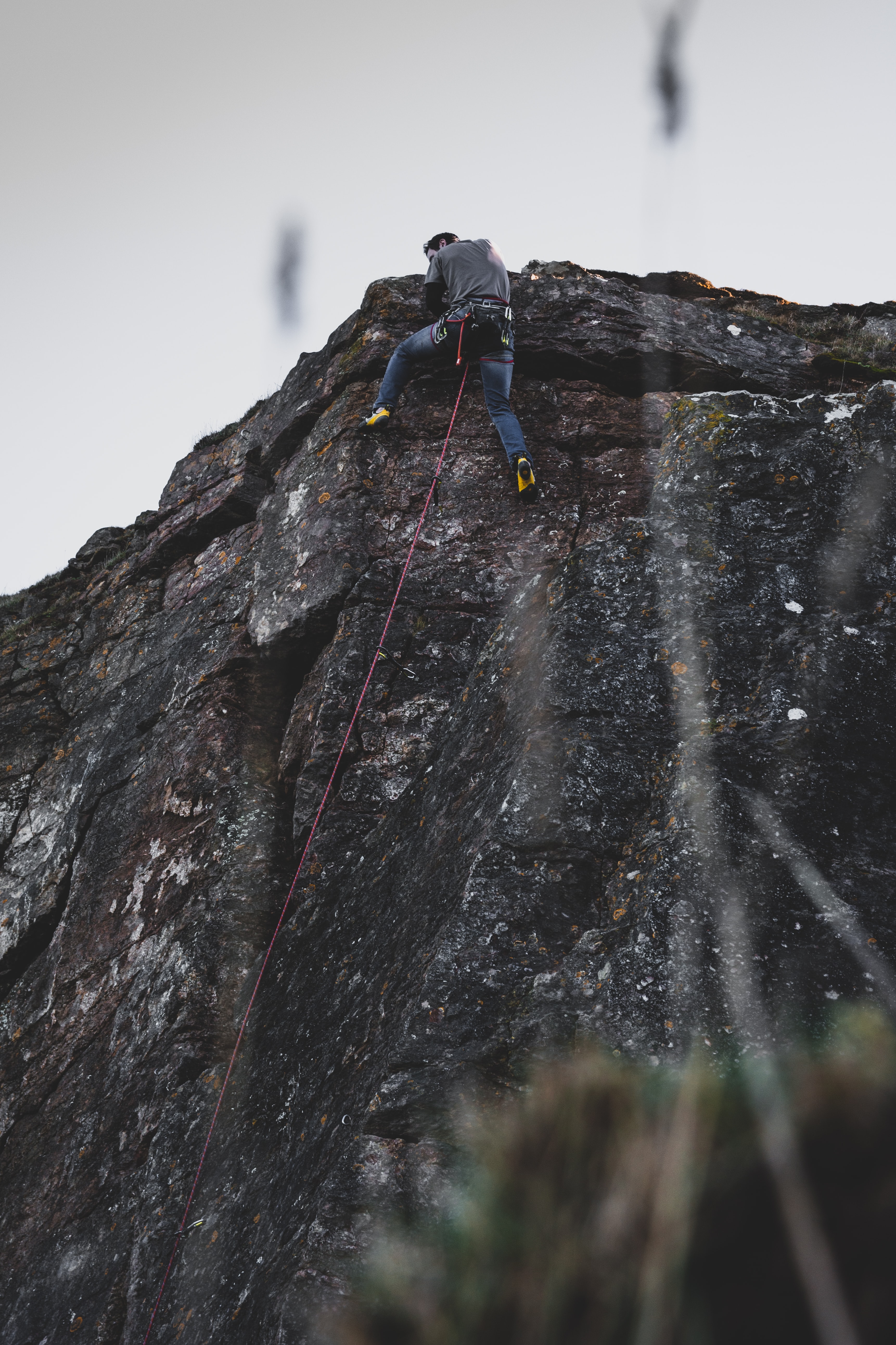 Naturebreak-Rockclimbing-Grey