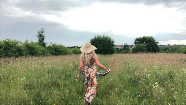 Naturebreak-Dalton-Wonderer-Foraging